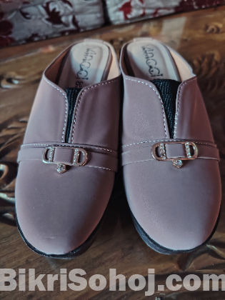 আমার এ হিল টি বিক্রি করা হবে।